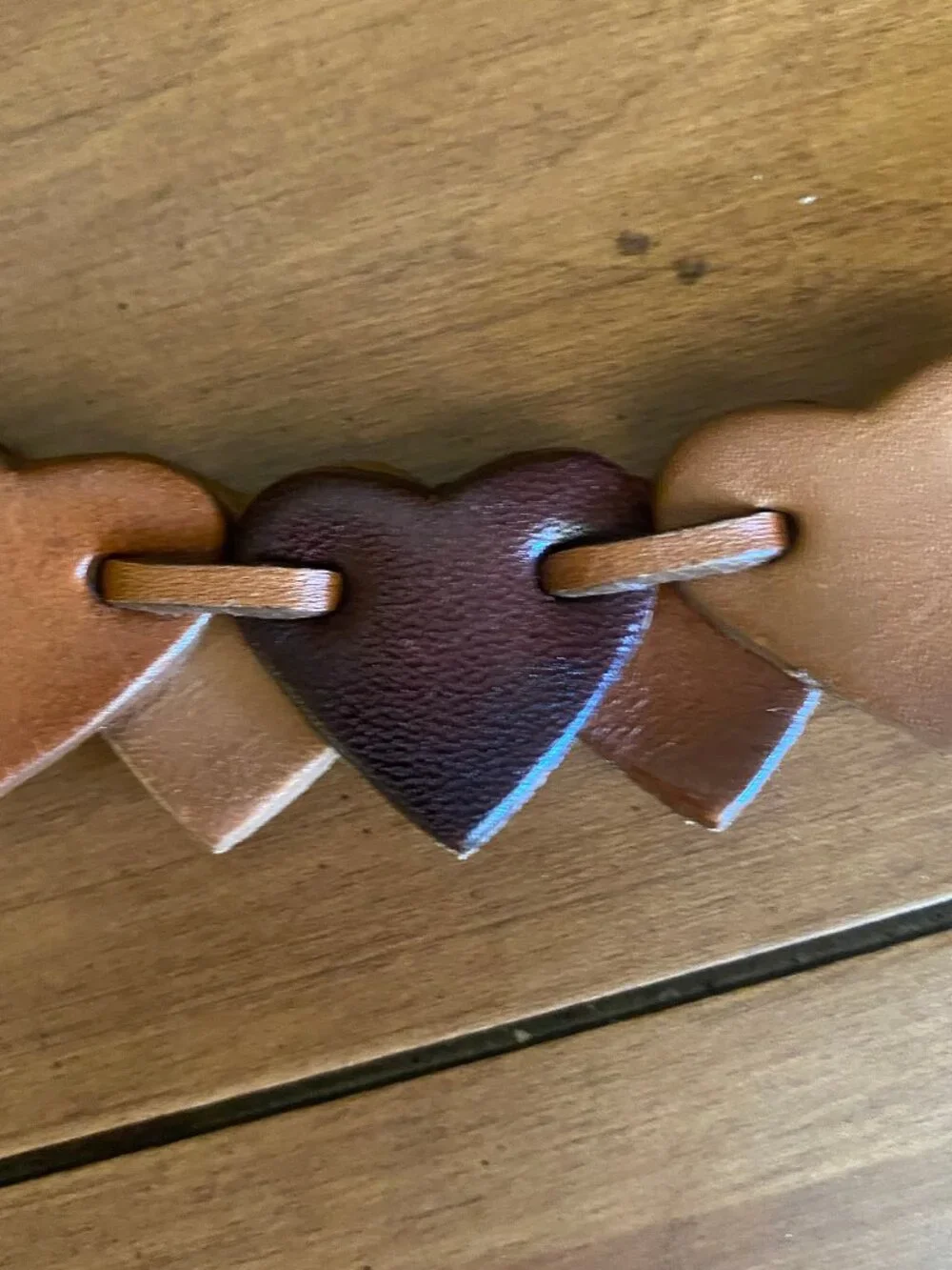 Women's Heart Shaped Leather Belt Small - Picture 3 of 9